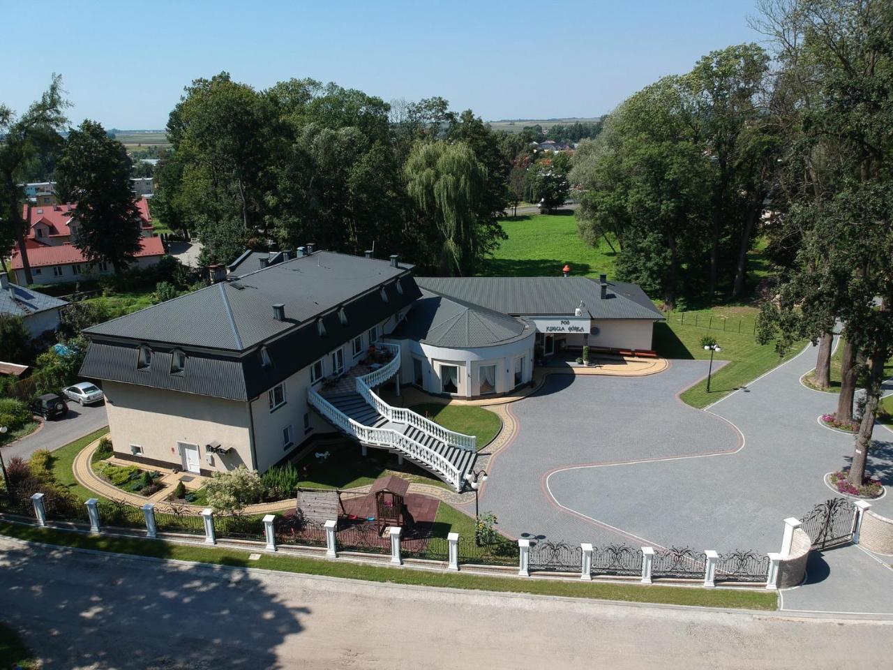 Pod Ksiecia Gorka Hotel Oleszyce Ngoại thất bức ảnh