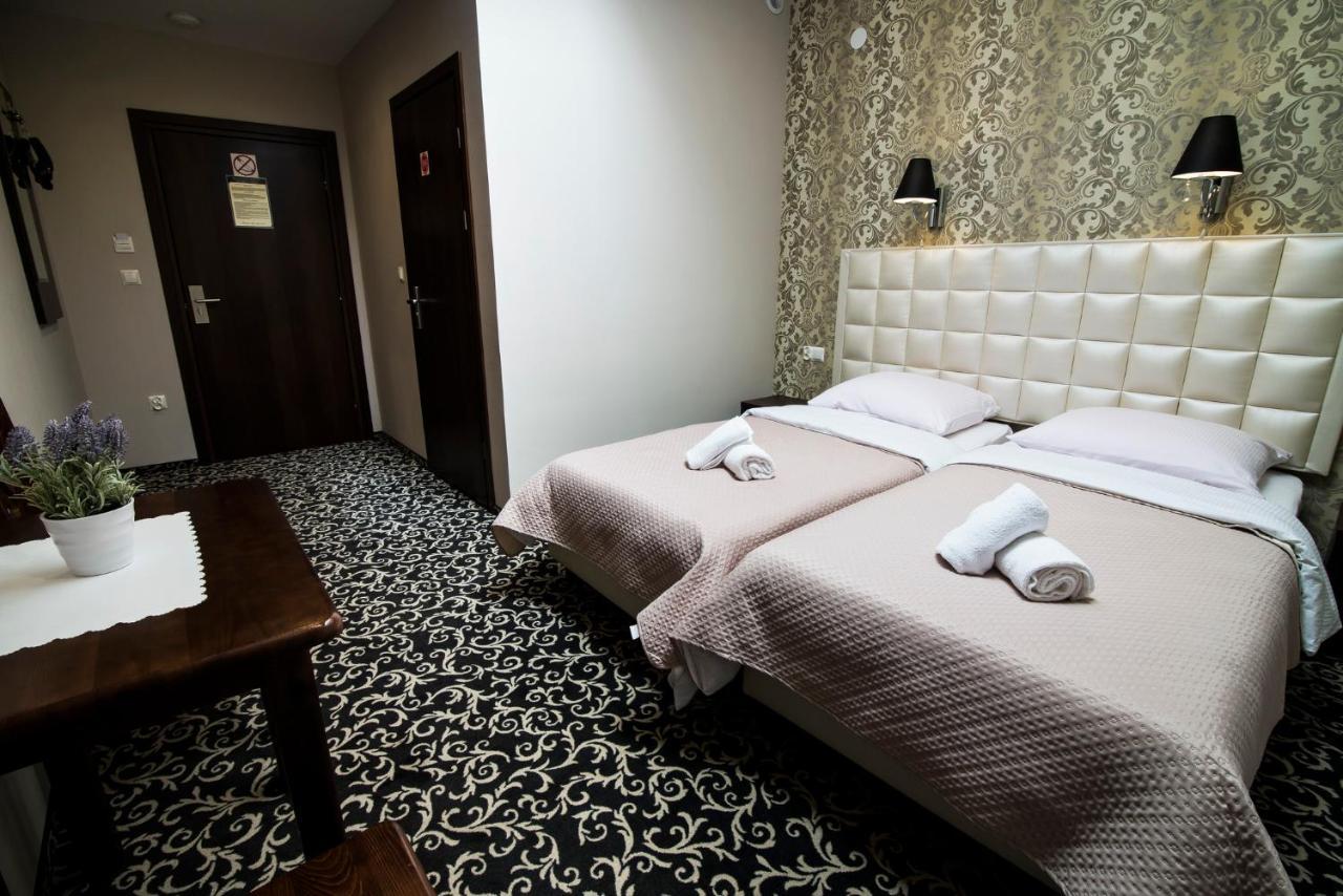 Pod Ksiecia Gorka Hotel Oleszyce Ngoại thất bức ảnh