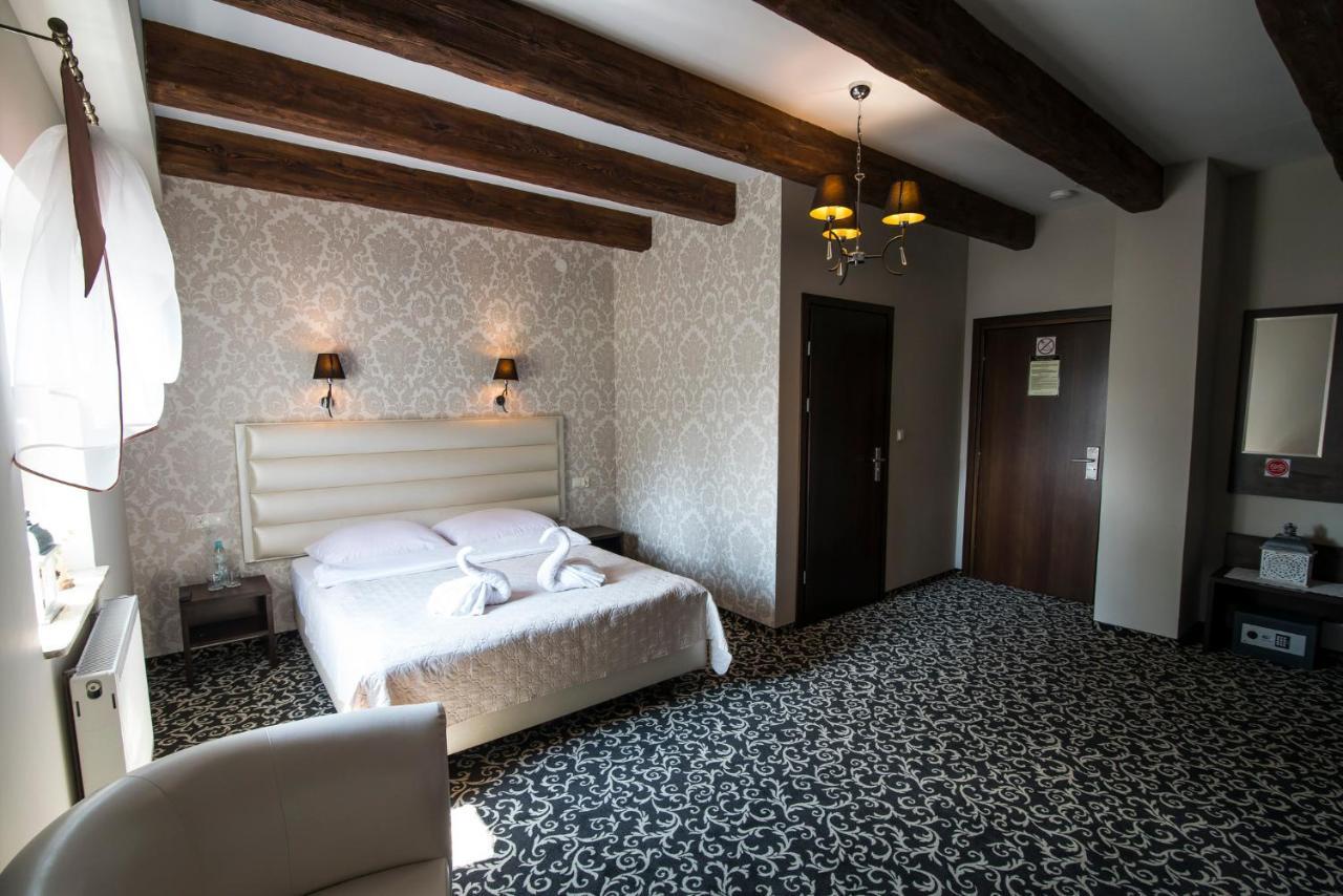 Pod Ksiecia Gorka Hotel Oleszyce Ngoại thất bức ảnh