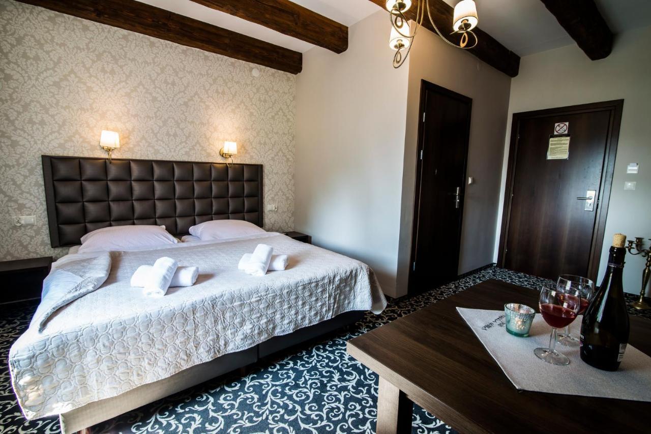 Pod Ksiecia Gorka Hotel Oleszyce Ngoại thất bức ảnh